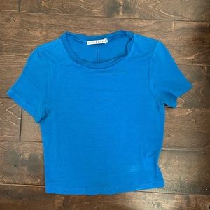 Alice + olivia crop tshirt